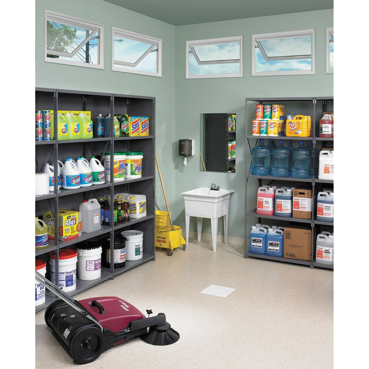 Closed Commercial Steel Shelving Six-Shelf Medium Gray C787496