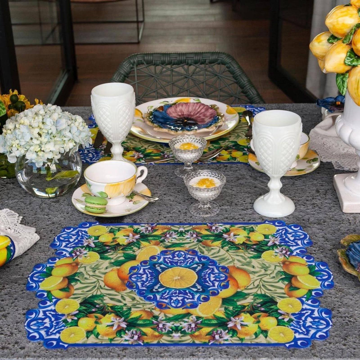 Blue & Yellow Round Polyester Placemat (Set of 2) Y998097