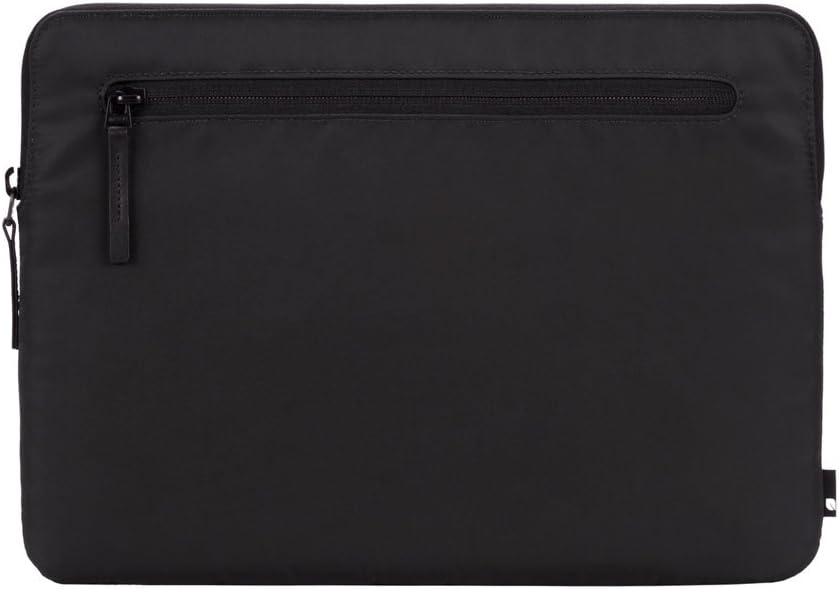 Compact Sleeve in Flight Nylon, Black E3462