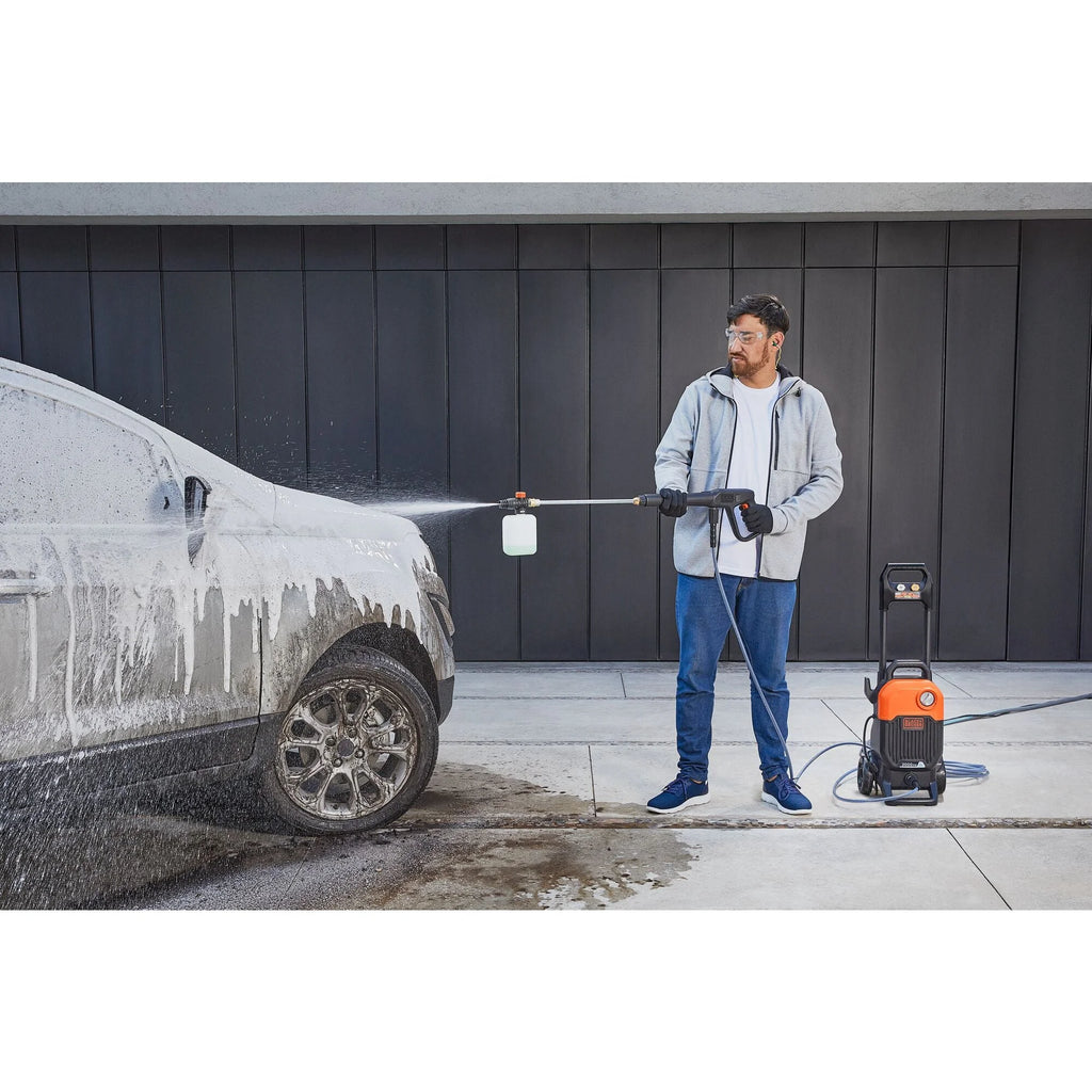 2000 Psi 1.2 Gpm Pressure Washer M2174