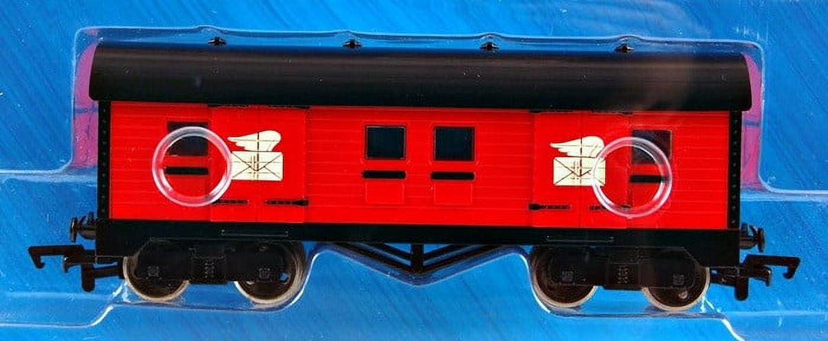 Red HO Scale Mail Car V166198