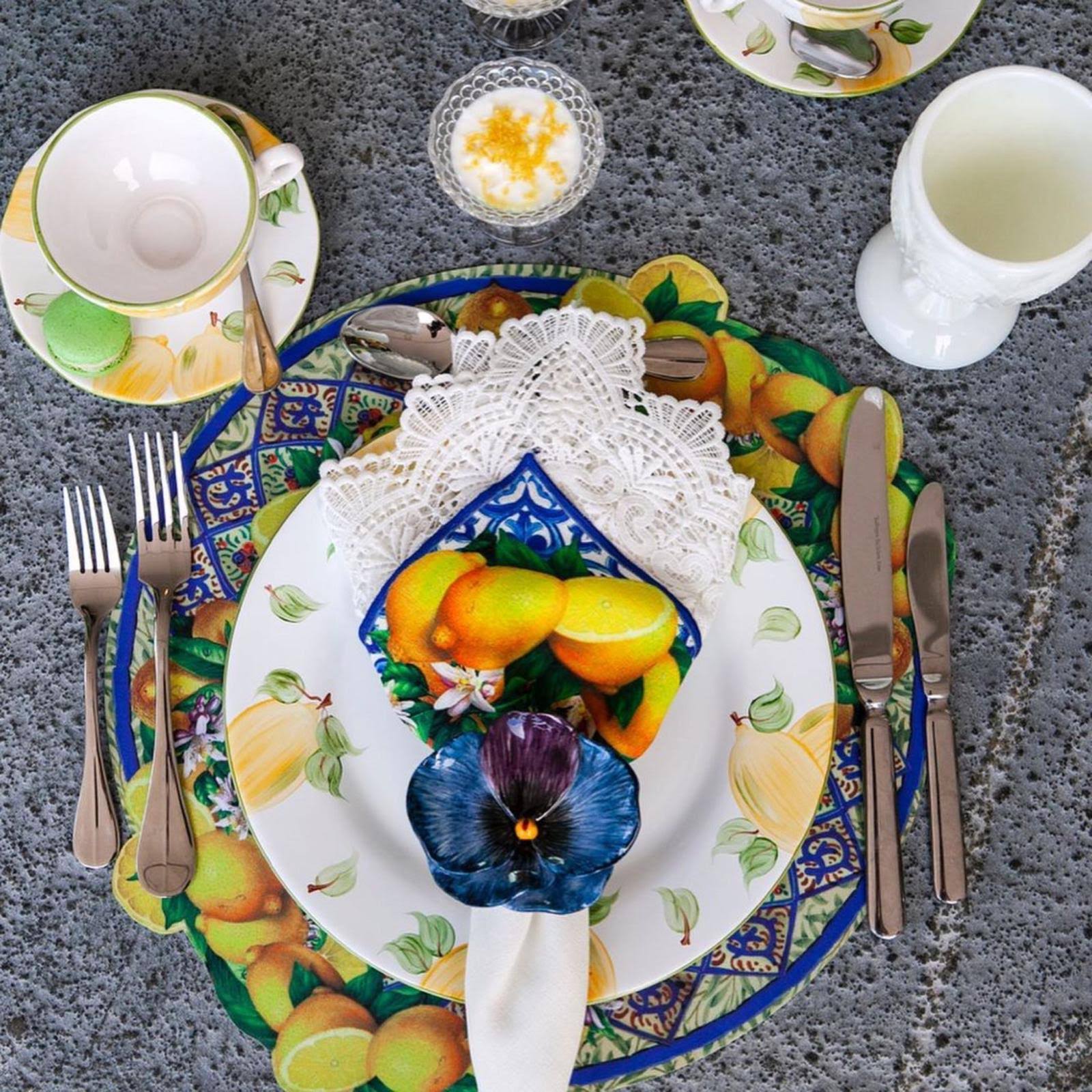 Blue & Yellow Round Polyester Placemat (Set of 2) Y998097