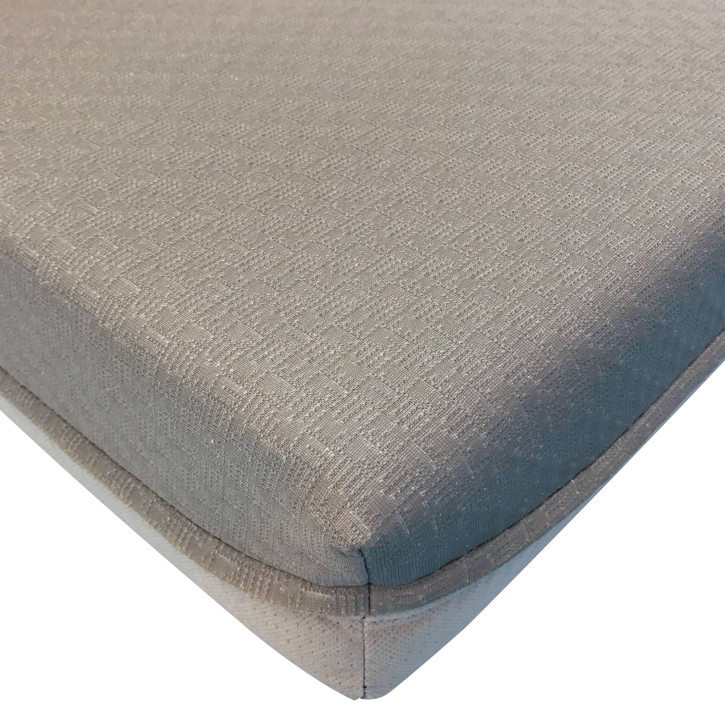 White 6-Inch Gel Memory Foam Truck Mattress P374782