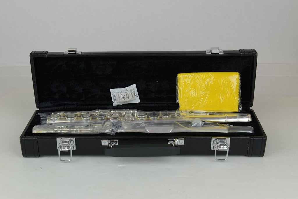 Closed 16-Hole Flute C178435