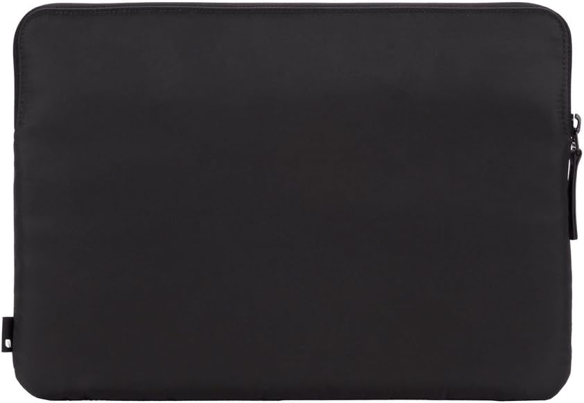 Compact Sleeve in Flight Nylon, Black E3462