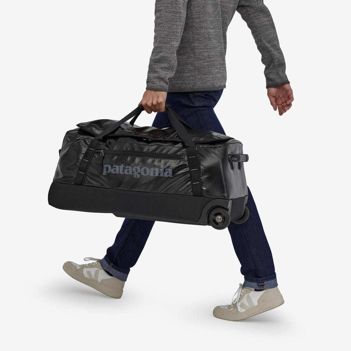 Black Hole Wheeled Duffel 70L K731632