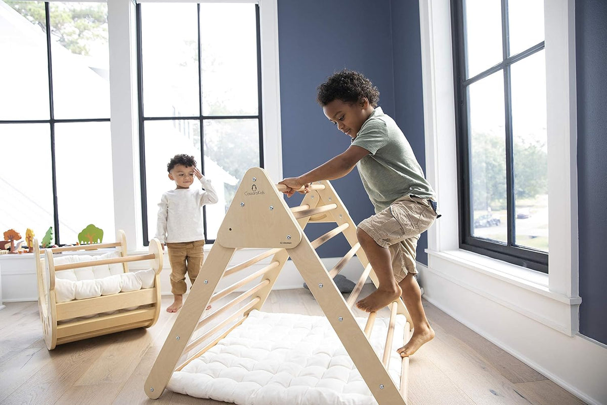 Large Foldable Climbing Triangle C26423