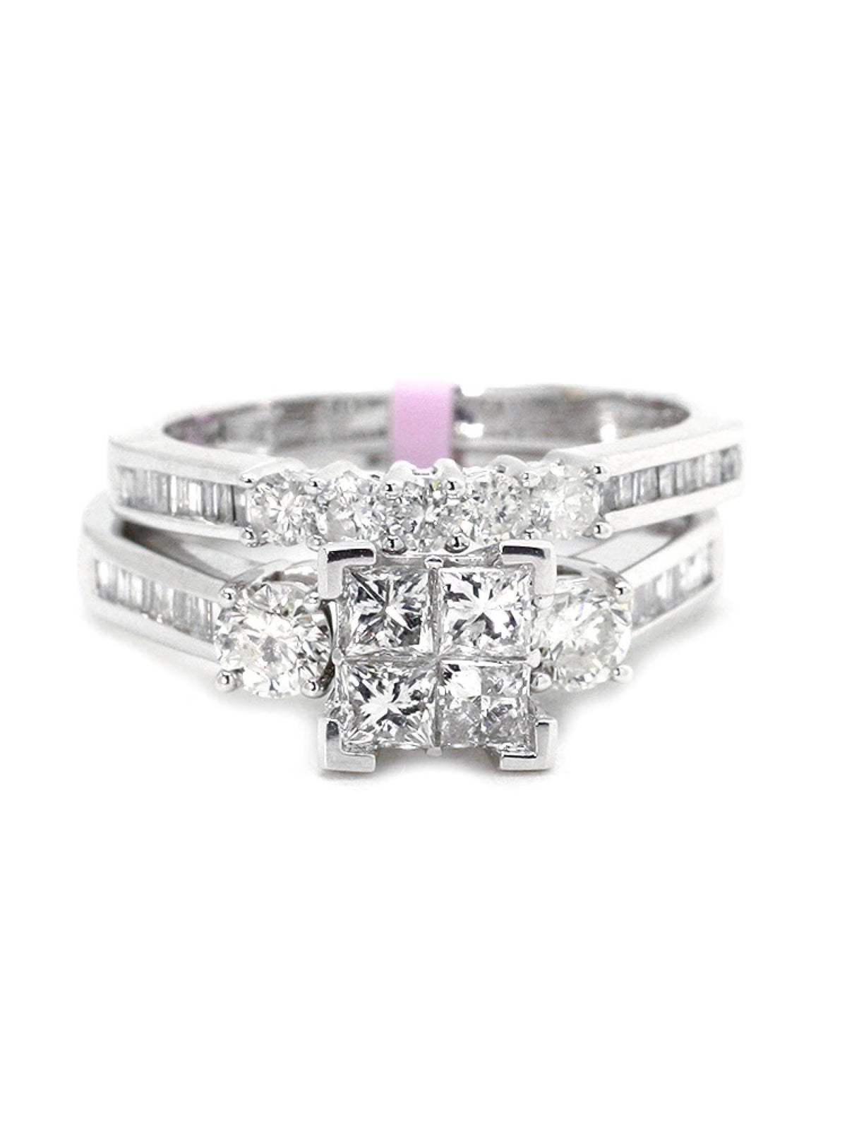Princess Cut Diamond Engagement Ring B670