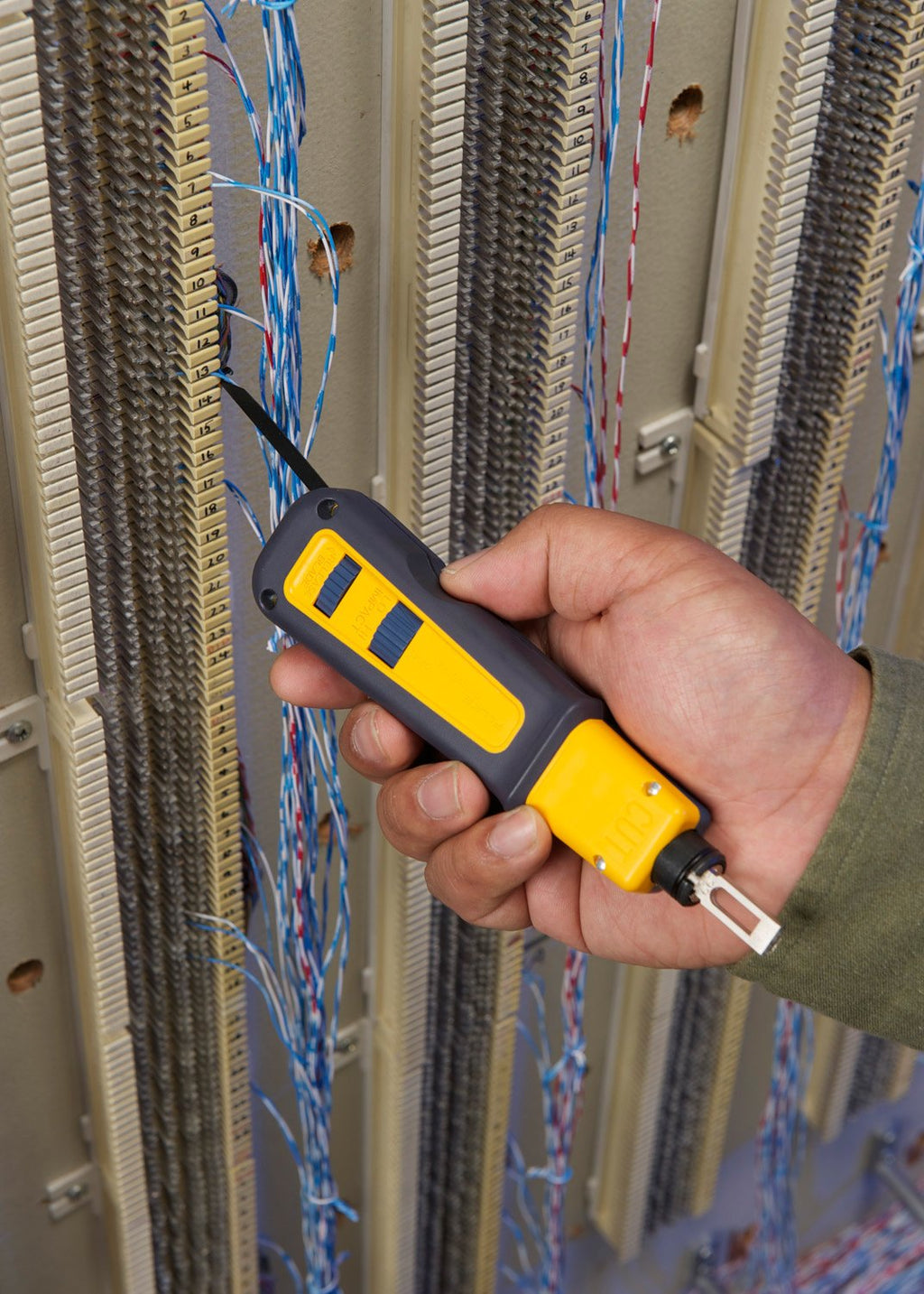 Pro-Tool Kit IS60 with Punch Down Tool Q7041