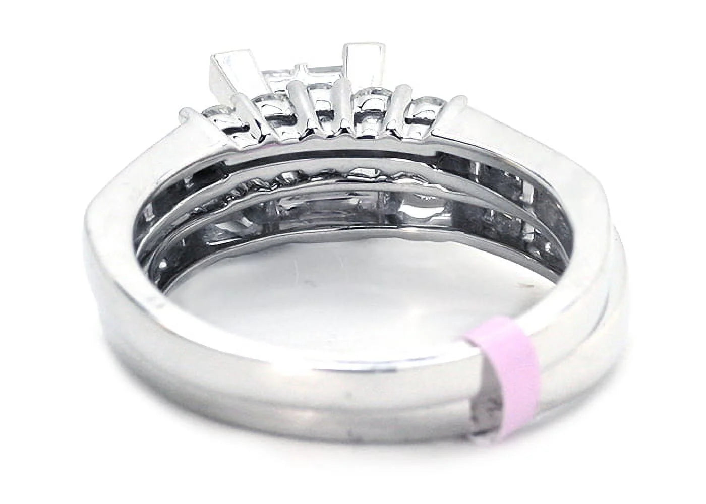 Princess Cut Diamond Engagement Ring B670