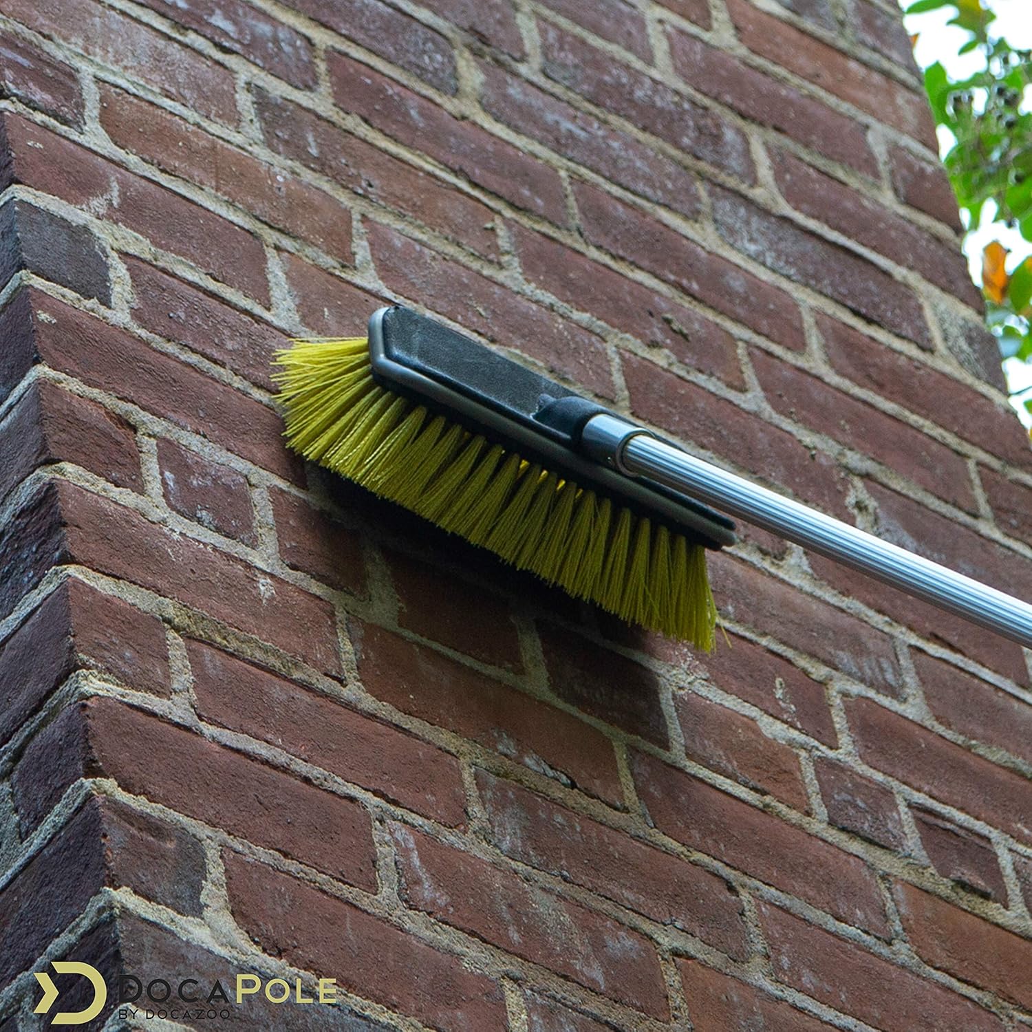 11 Inch Hard Bristle Deck Brush with Telescoping Pole R934
