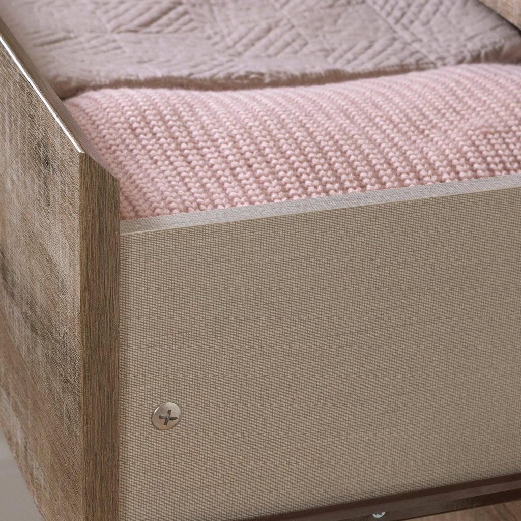 4-Drawer Chest L207