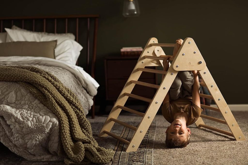 Large Foldable Climbing Triangle C26423